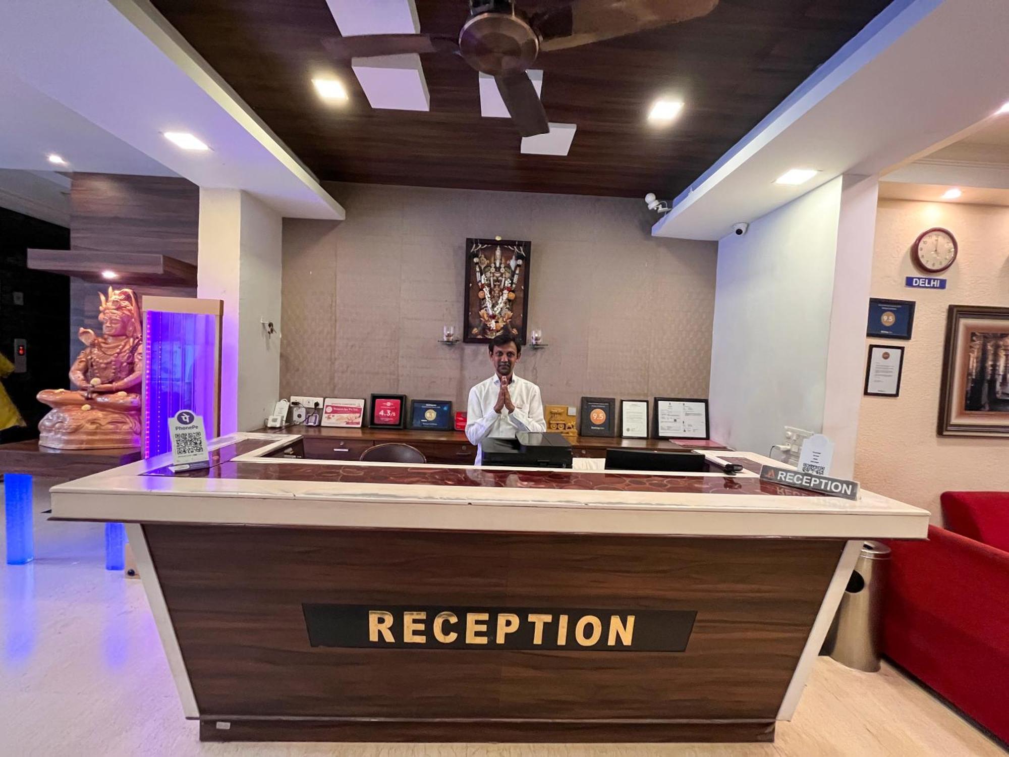 Ananya Comfortss Hospet Exterior foto