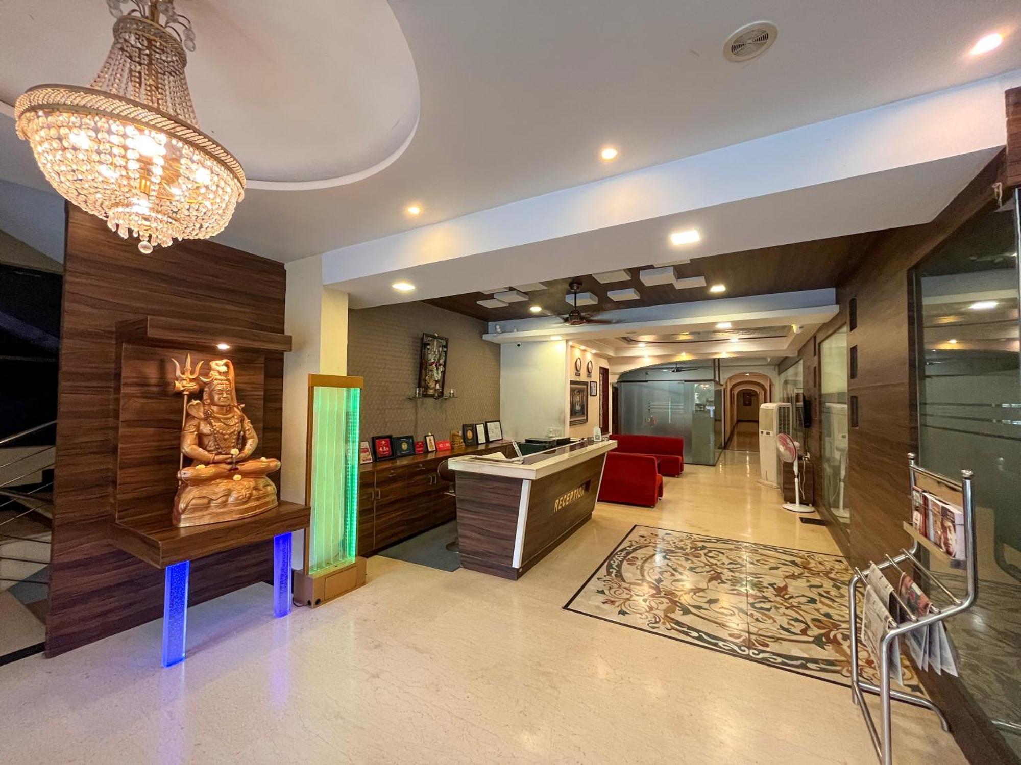 Ananya Comfortss Hospet Exterior foto