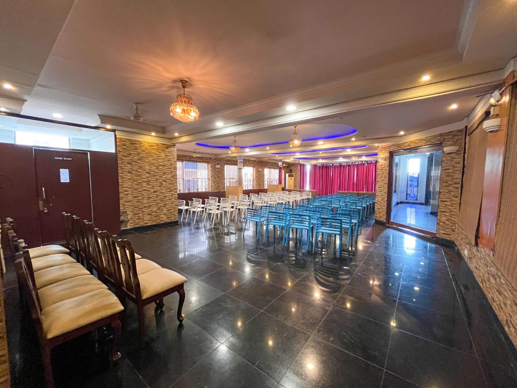 Ananya Comfortss Hospet Exterior foto